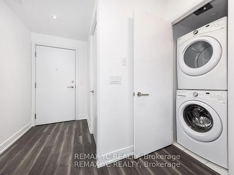 525 Adelaide St W #217 — Photo 12