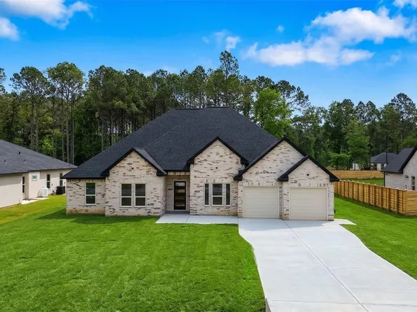 3039 Coast Dr, Dayton, TX 77535