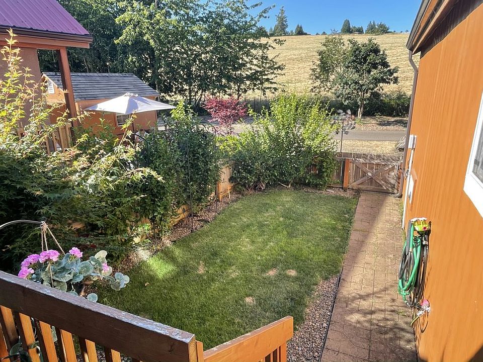 2nd image of 8372 Enchanted Way SE #P23ge4