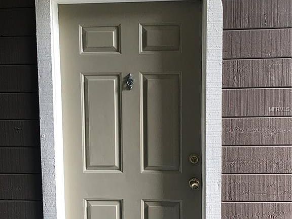 3rd image of 238 Afton Sq Unit 104