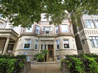 522 W Oakdale Ave #3W, Chicago, IL 60657