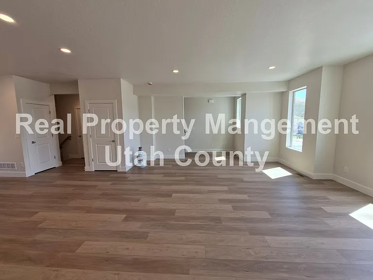2172 E Fox Mdw — Photo 15