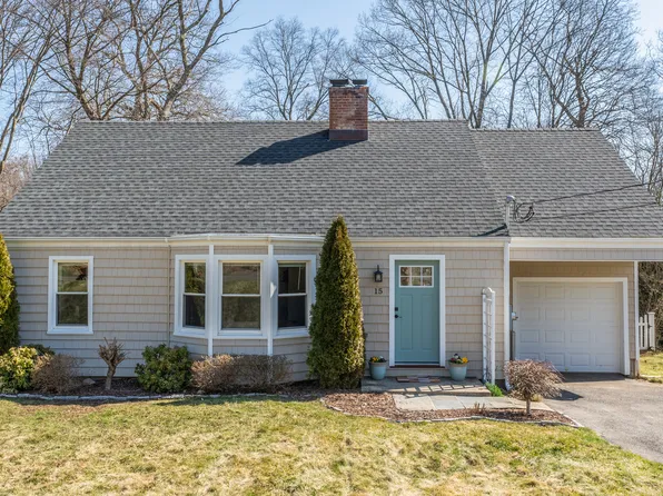 15 Koger Road, Trumbull, CT 06611
