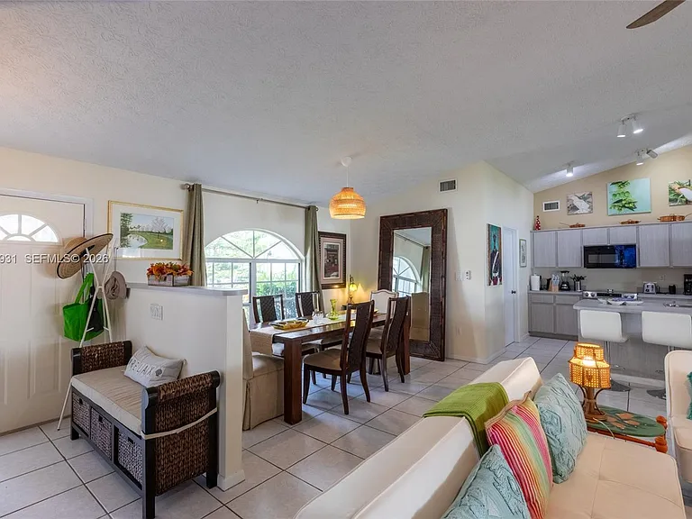 3118 Tanglewylde Ave — Photo 41