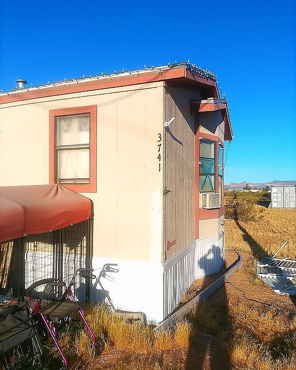 1st image of 3741 N Santa Maria Rd