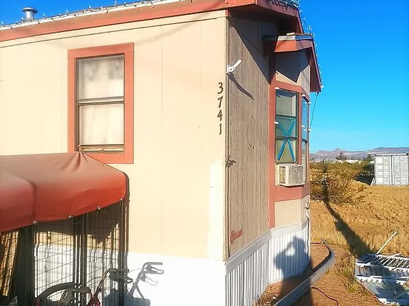 3741 N Santa Maria Rd, Golden Valley, AZ 86413