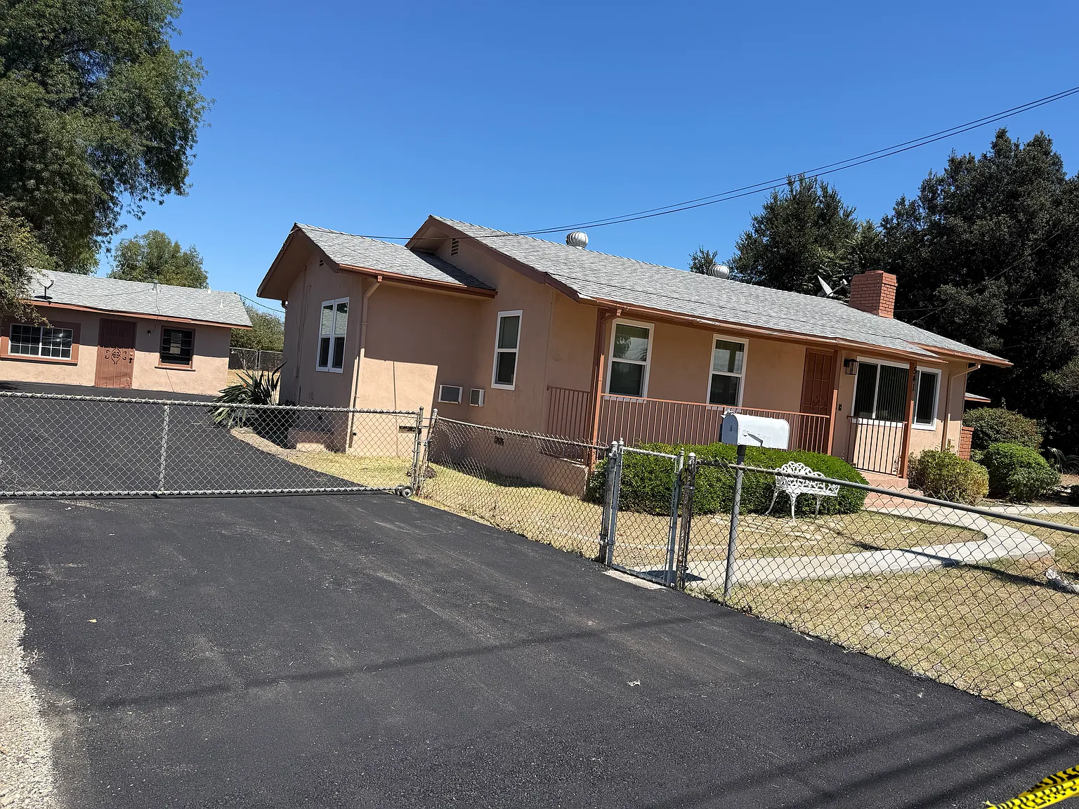 3 bed, 1529 sqft, $3,500 — Photo 1