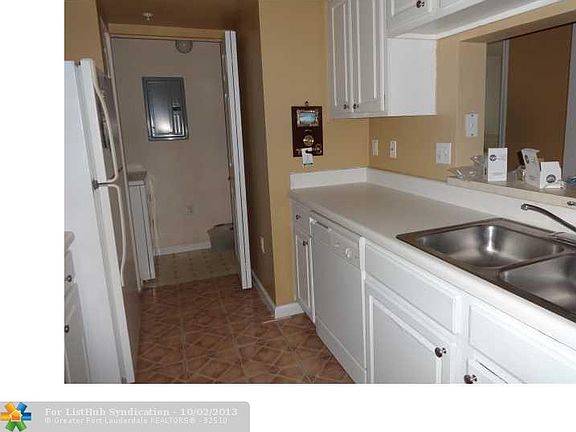 3rd image of 11661 W Atlantic Blvd APT 31