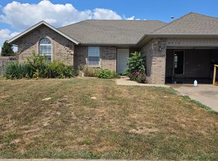 2513 W Garton Rd, Ozark, MO 65721