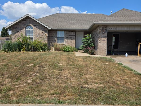 2513 W Garton Rd