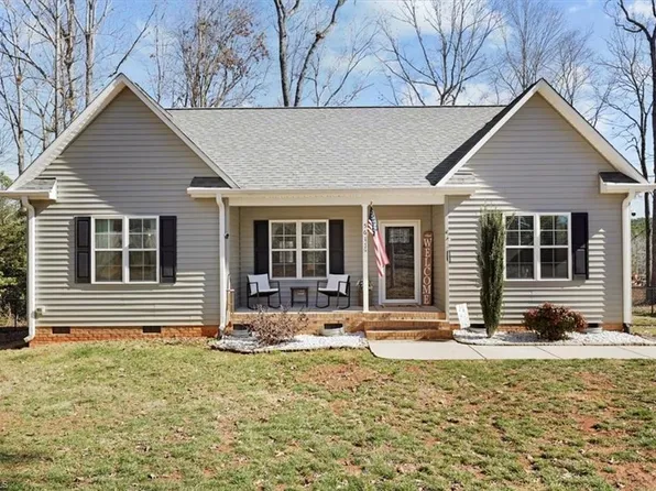 5617 New Hope Church Rd, Asheboro, NC 27205
