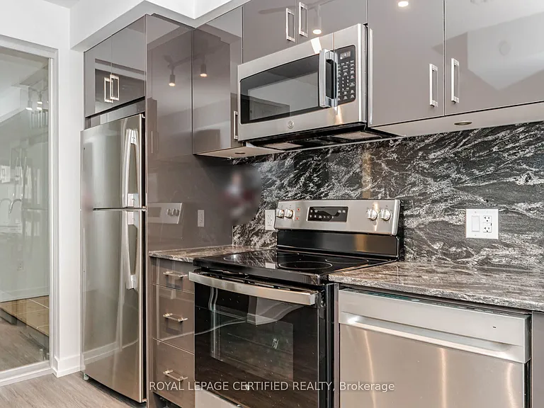 4010 Eglinton Ave W #217 — Photo 14