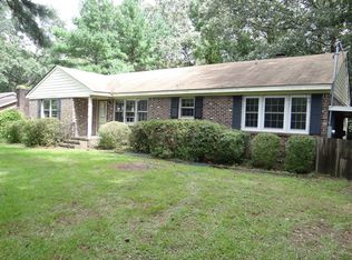 507 Castleton Dr, Hertford, NC 27944