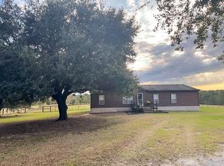 570 Four Notch Rd, Huntsville, TX 77340