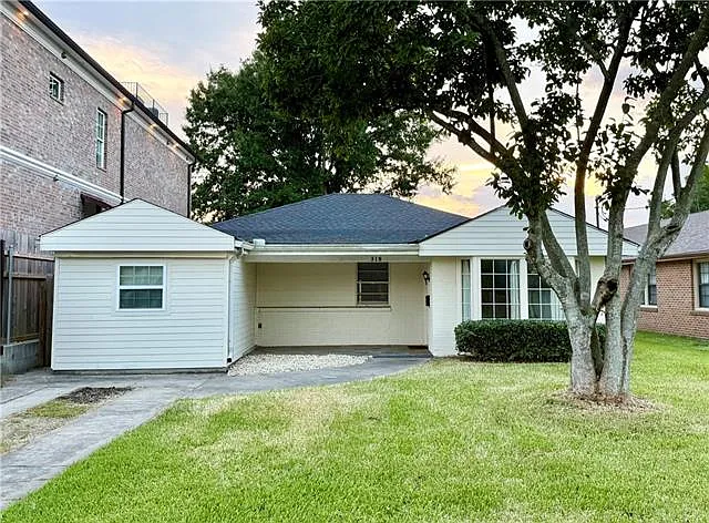 318 Metairie Lawn Dr
