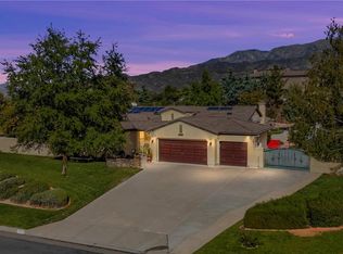 13920 Meadow View Ln, Yucaipa, CA 92399
