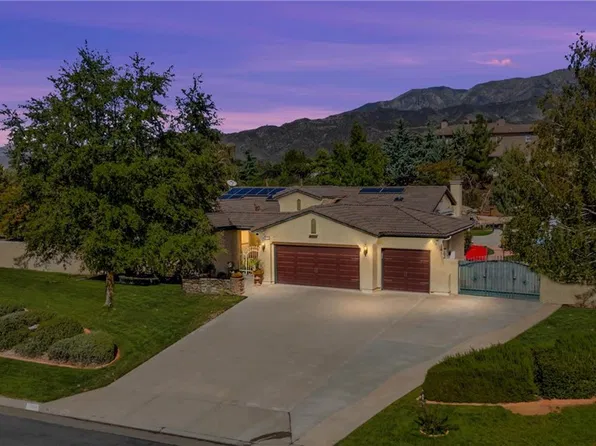 13920 Meadow View Ln, Yucaipa, CA 92399