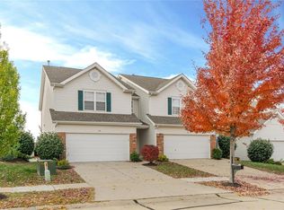 176 Waterside Crossing Dr, Saint Peters, MO 63376