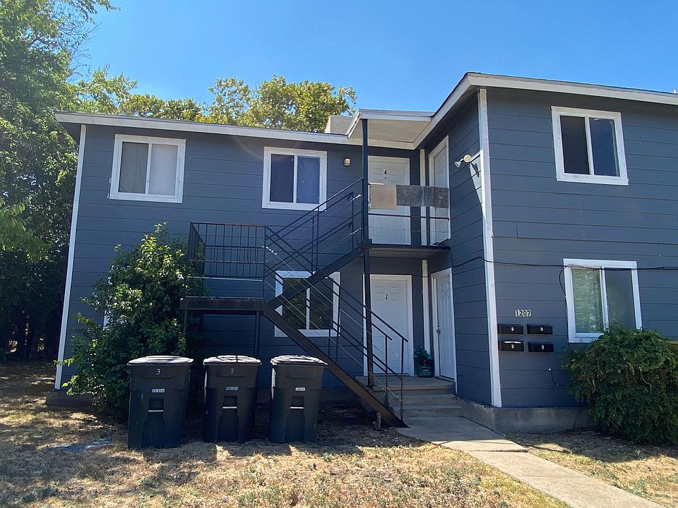 1st image of 1207 N 10th St Unit 2