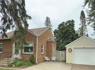 2215 Rudolph Rd, Eau Claire, WI 54701