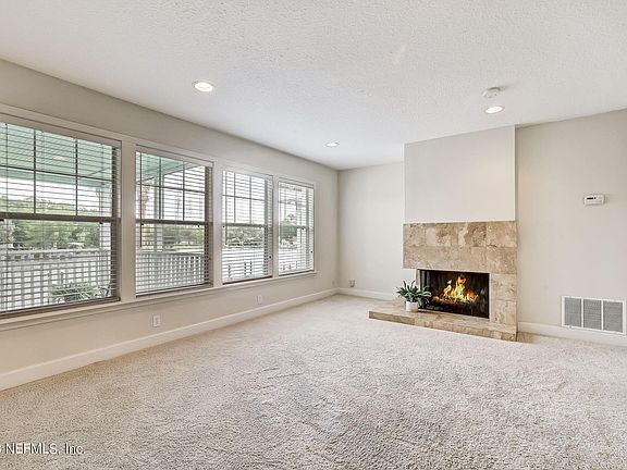 5th image of 3434 BLANDING Boulevard #251