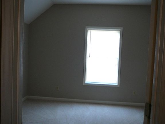 2nd image of 3000 Quaker Hill Ln