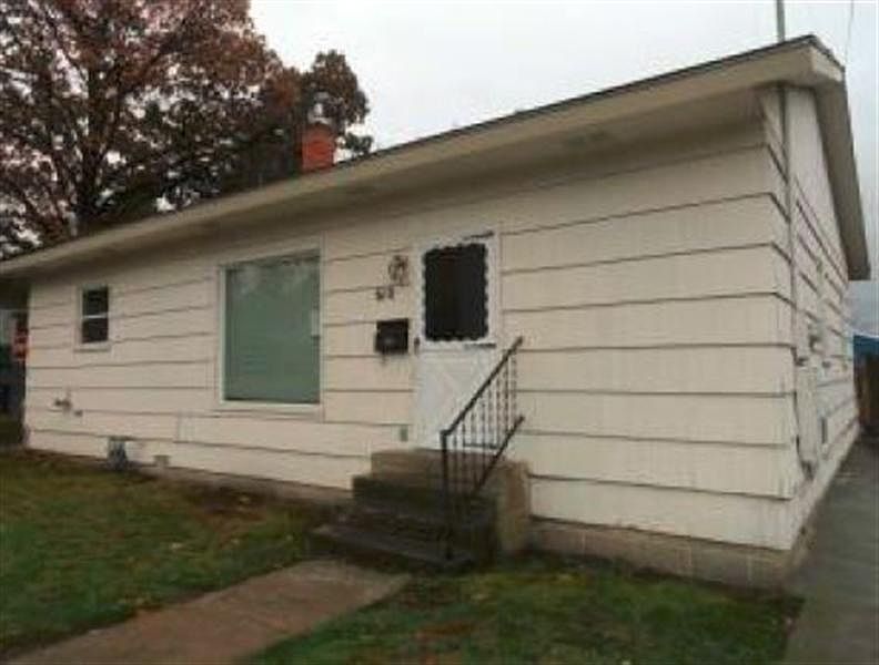 1st image of 610 Bryant Ave