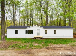 2910 Tobias Rd, Delton, MI 49046