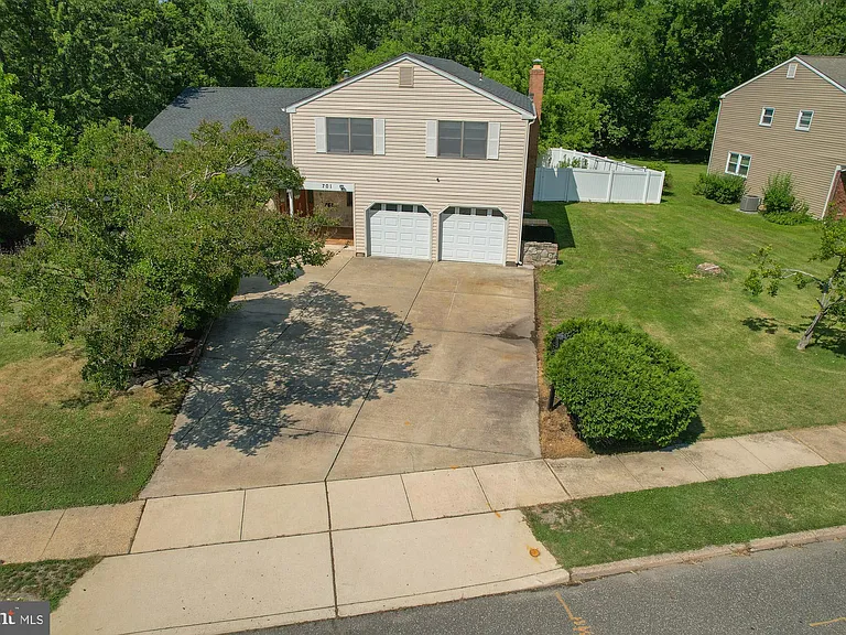 701 Crestbrook Ave — Photo 44