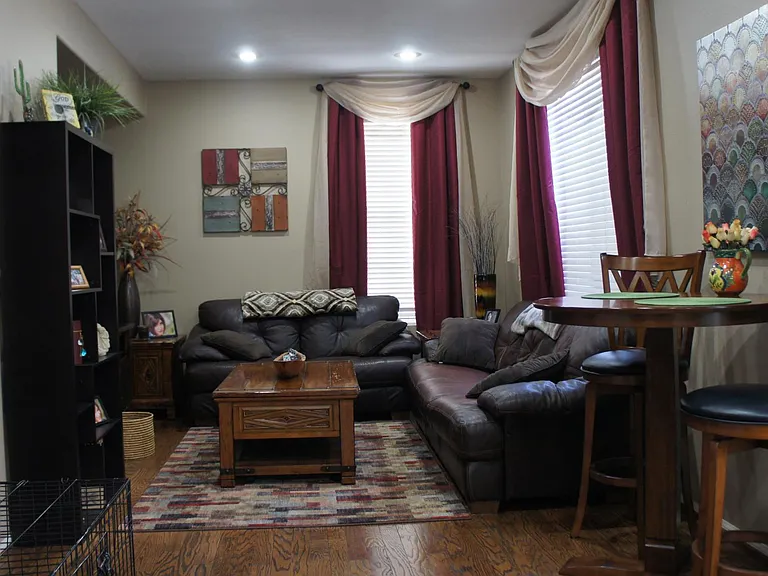 409 Warner St — Photo 11