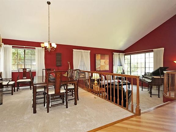 4th image of 1610 Dorcey Ln