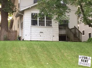 430 S Dodge St, Iowa City, IA 52240