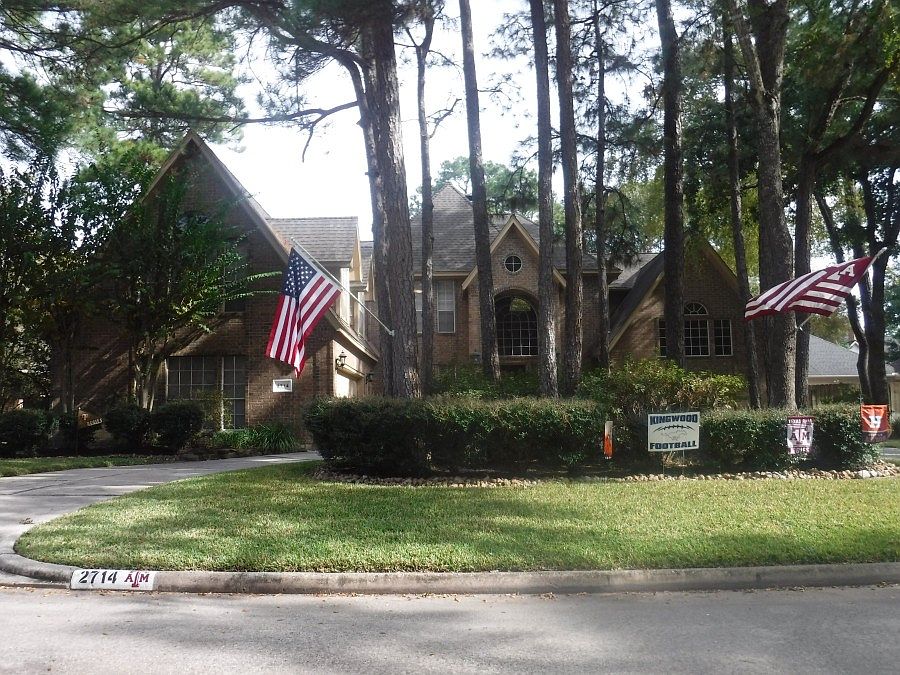 1st image of 2714 Stately Oak Dr