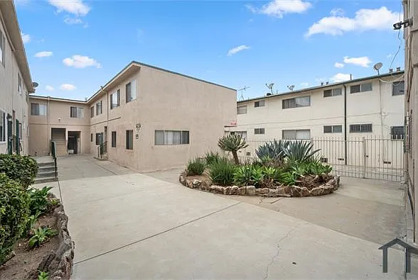 1 bed, 650 sqft, $1,795 — Photo 4