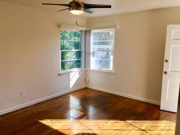 2nd image of 3842 36th St