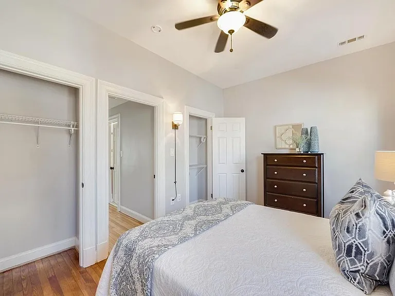 1429 Ives Pl SE — Photo 8