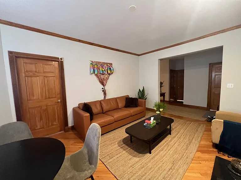 5313 S Harper Ave #2 — Photo 3