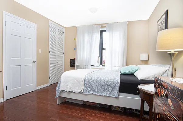 Sold by Douglas Elliman | media 7