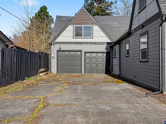 3rd image of 357 E Rose St