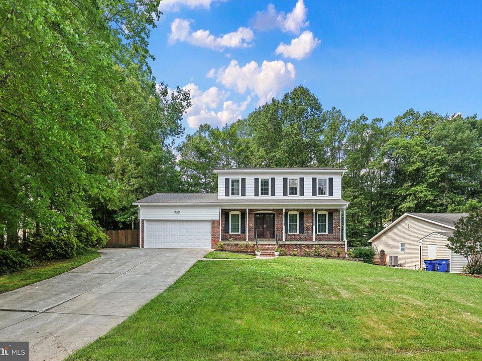 1st image of 106 Scarsdale Dr