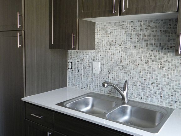 5th image of 4710 Abbott Ave APT 101