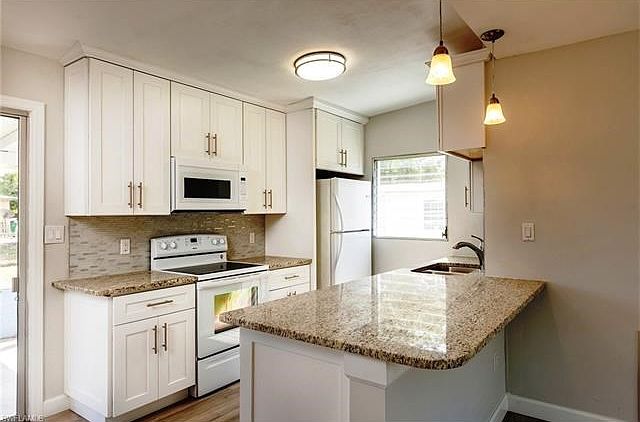 New Light and Bright Kitchen