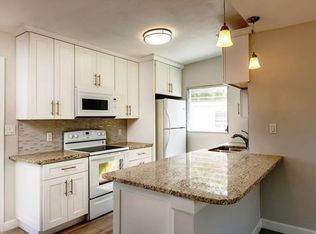 102 Dunn Dr NE, Port Charlotte, FL 33952