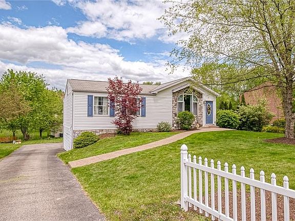 2nd image of 310 Meadow Dr