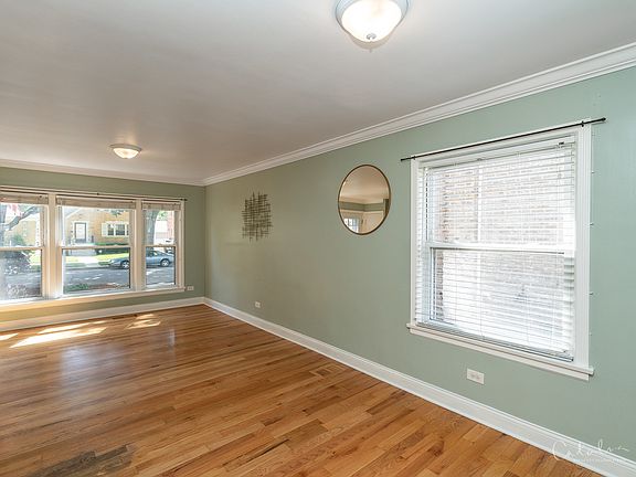 4th image of 5054 N Neenah Ave