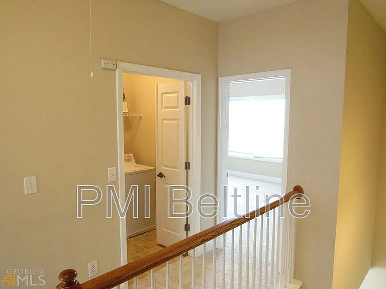 506 Williamson St SE — Photo 16