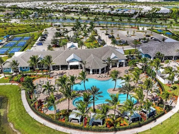 13723 SW Gingerline Dr, Port Saint Lucie, FL 34987