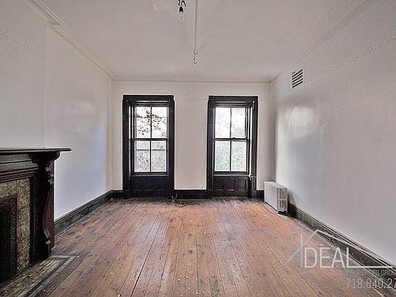 3rd image of 101 Macon St #0