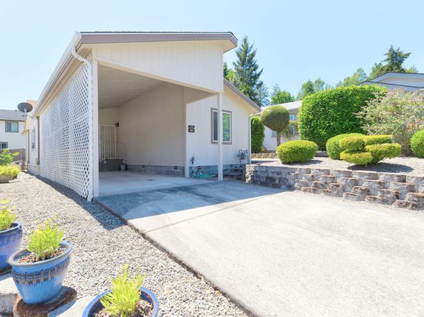 107 NW Wrightwood Cir, Grants Pass, OR 97526
