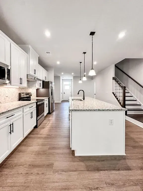 115 Galil Dr — Photo 3